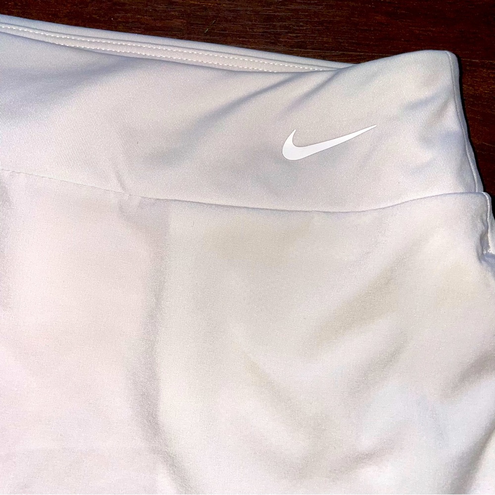 Nike Golf Women’s Pleated Back Dri‎ Fit Athletic Skirt - Picture 3 of 6